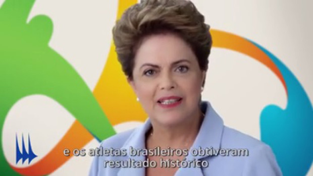 Em vídeo publicado no Facebook, Dilma afirma que Brasil obteve resultado histórico no Panamericano de Toronto. (Foto: Reprodução / Facebook)