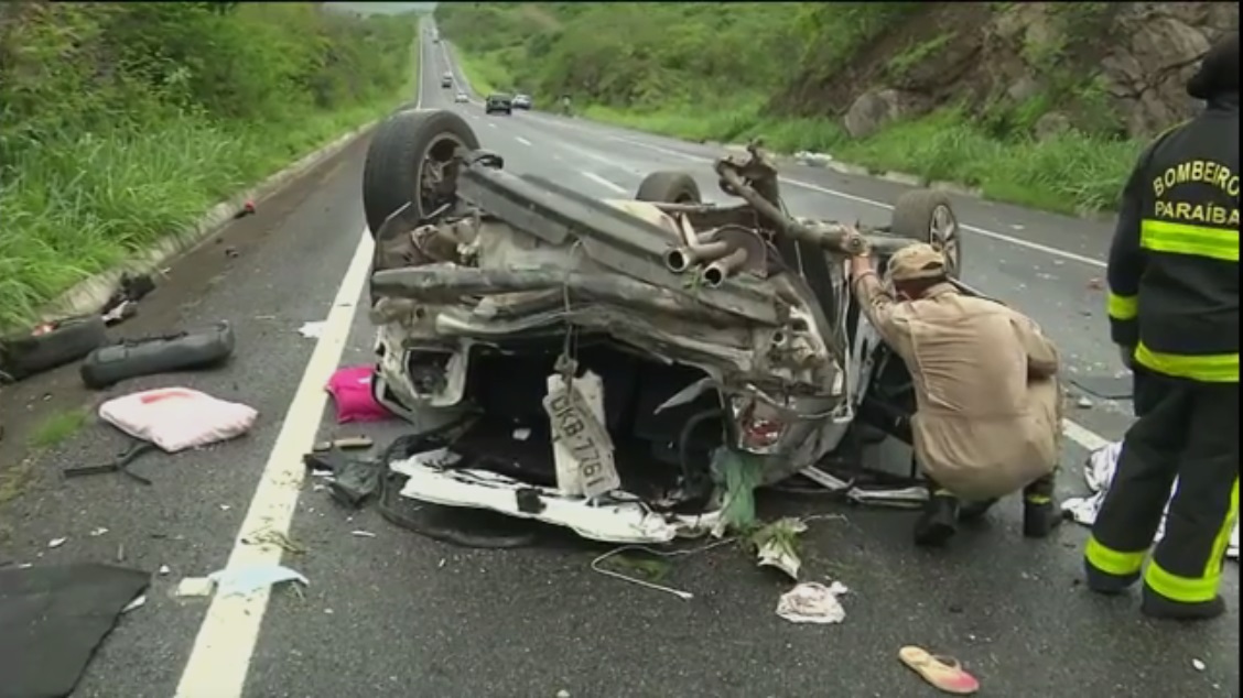 Acidente aconteceu no quilômetro 124 da BR-230 (Foto: Reprodução/TV Paraíba)