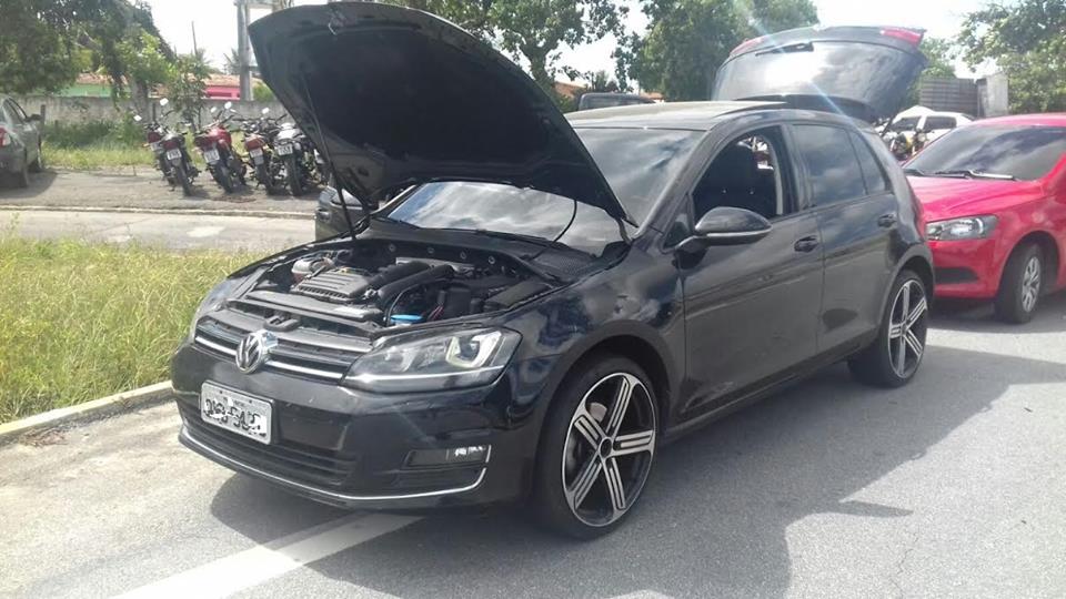 homem conduzia uma veiculo VW Golf (Foto: Divulgação/PRF)