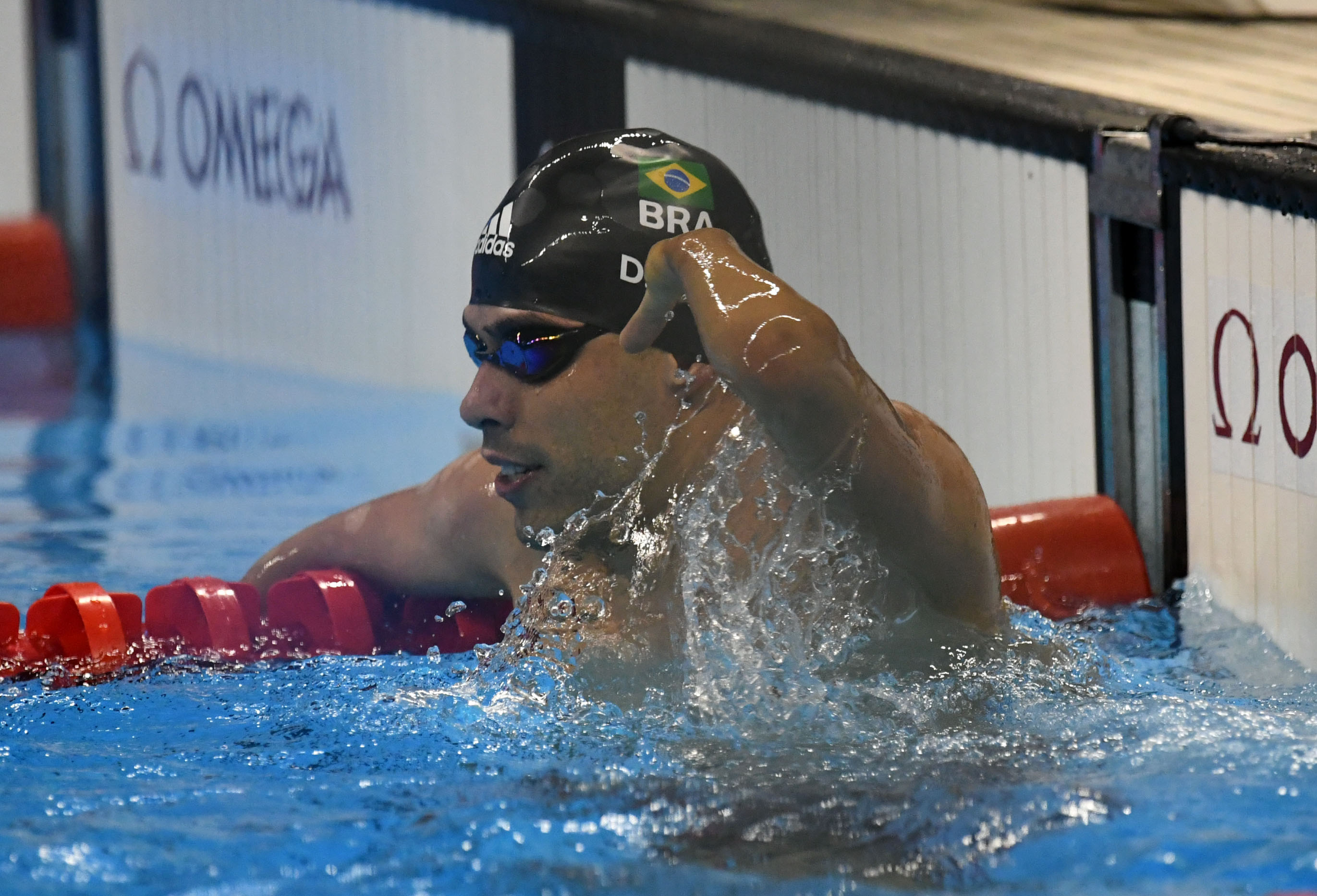 Daniel Dias vence os 200m livre S5 (Foto: André Durão)