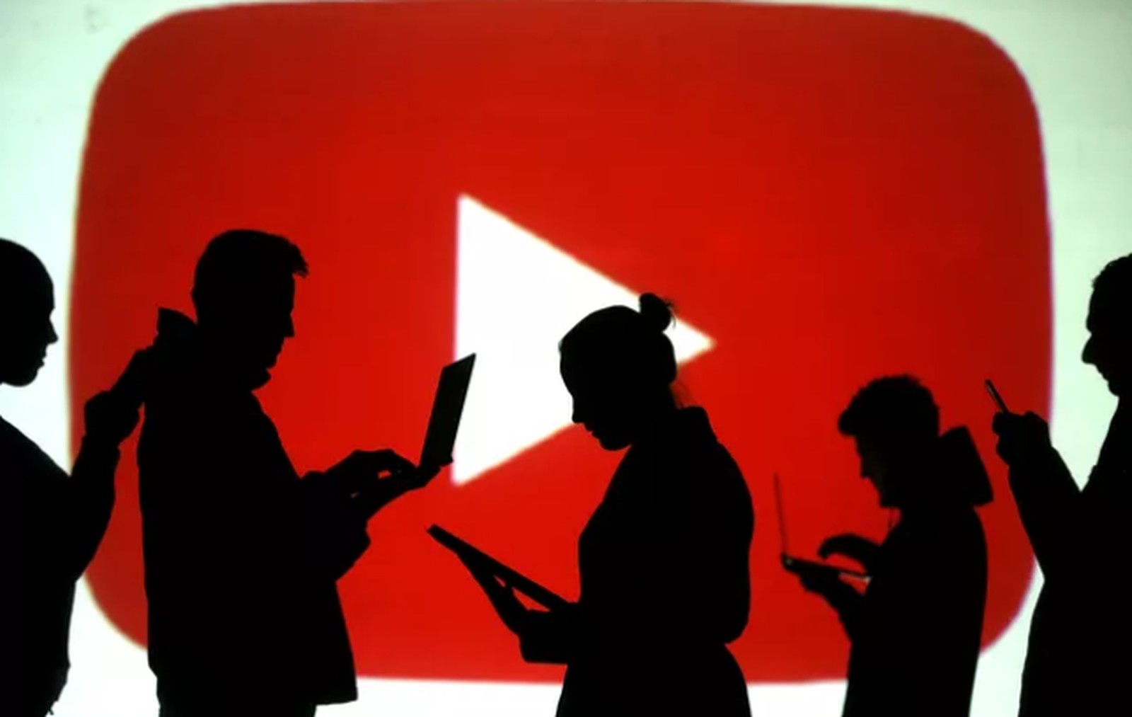 Logo do YouTube — Foto: Dado Ruvic/Reuters